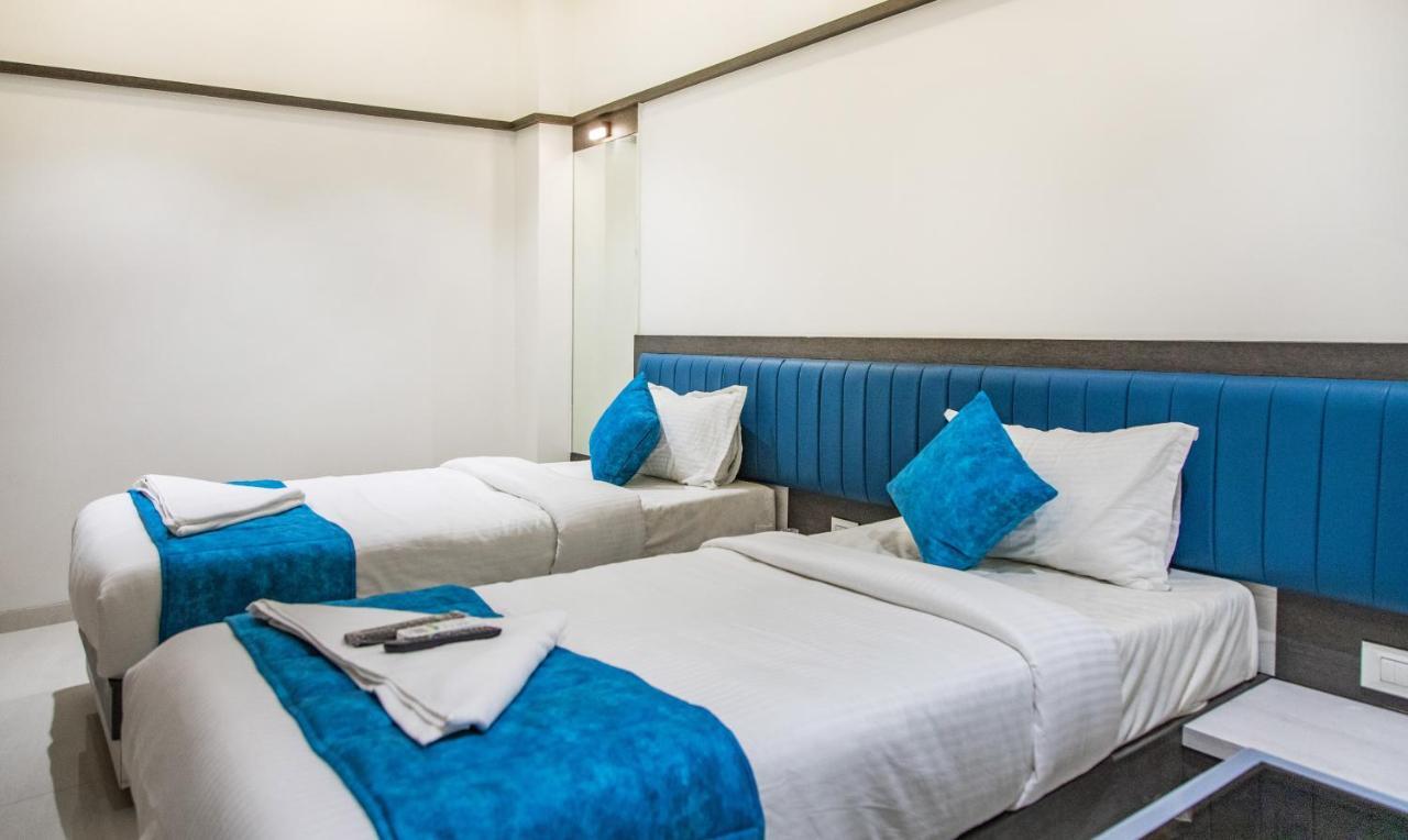 Megh Residency Navi Mumbai Hotel Exterior photo